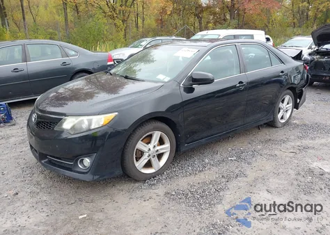 2014 Toyota Camry Se z USA, uszkodzony, nr VIN 4T1BF1FK6EU340917